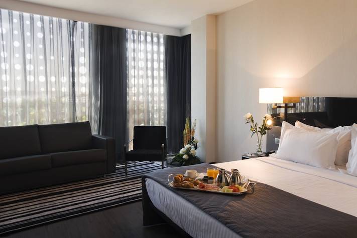 voir les prix pour AC Hotel Cordoba Palacio by Marriott