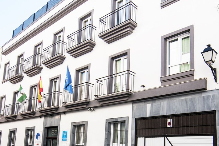 voir les prix pour Apartamentos Plaza de la Luz Cádiz