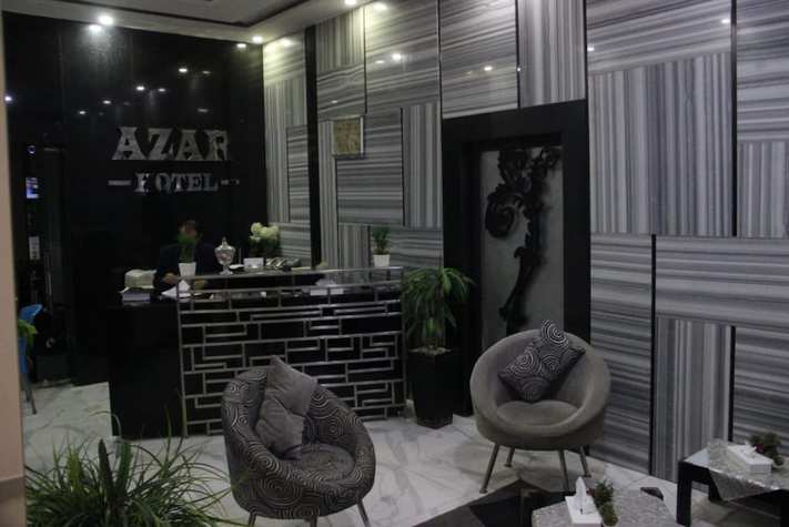 voir les prix pour Azar Hotel