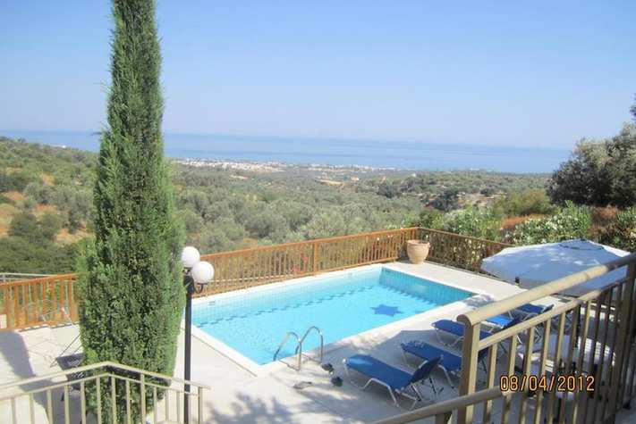 voir les prix pour Beautiful Holiday House for 10 Persons, With Swimming Pool