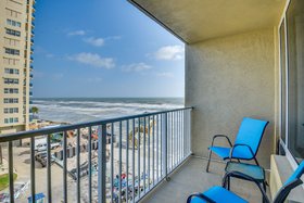 Image de Breezy Daytona Beach Studio w/ Balcony & Views!