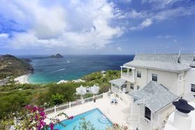 Image de Brise De Mer 2-bed Villa With Captivating Views Of The Caribbean Sea 2 Bedroom Villa by Redawning