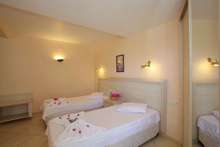 voir les prix pour Catamaran Hotel