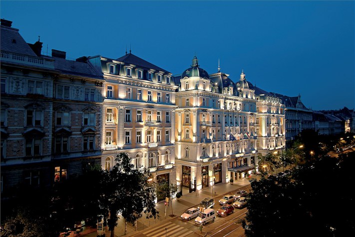 voir les prix pour Corinthia Hotel Budapest