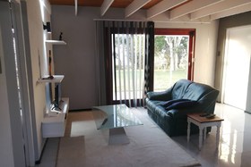 Image de Crest Farm - Self-catering 2-bedroom, Wi-fi, Views, Swiming Pool