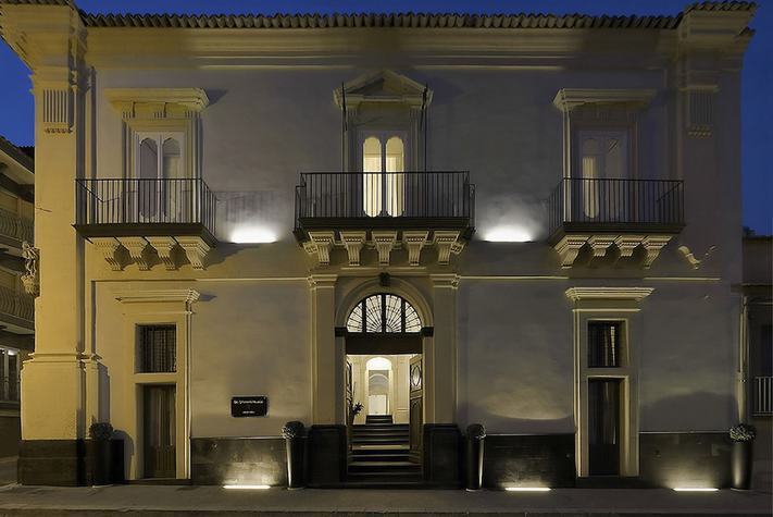 voir les prix pour De Stefano Palace - Luxury Hotel