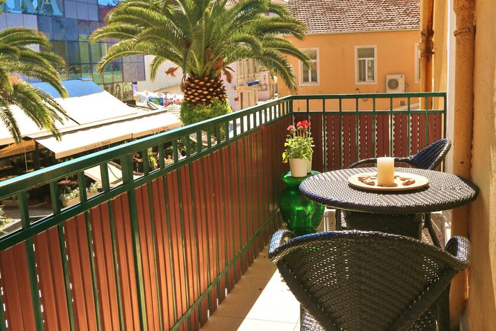 voir les prix pour Double Bedroom Apartment on Great Location With Balcony