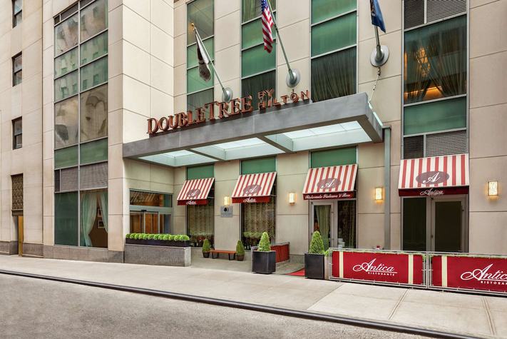 voir les prix pour DoubleTree by Hilton New York City - Financial District