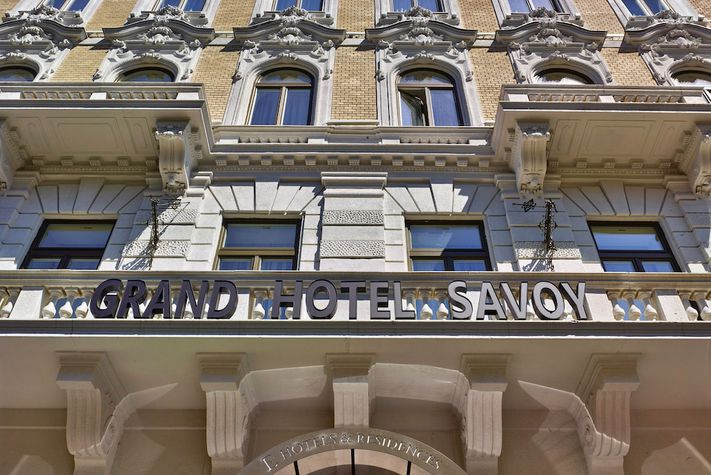 voir les prix pour EST Grand Hotel Savoy