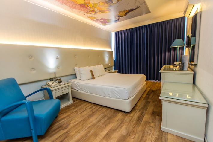 voir les prix pour Etap Mola Hotel