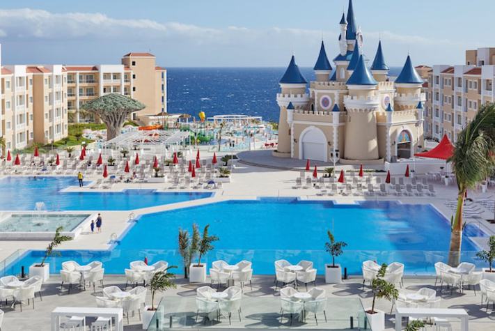 voir les prix pour Fantasia Bahia Principe Tenerife - All Inclusive