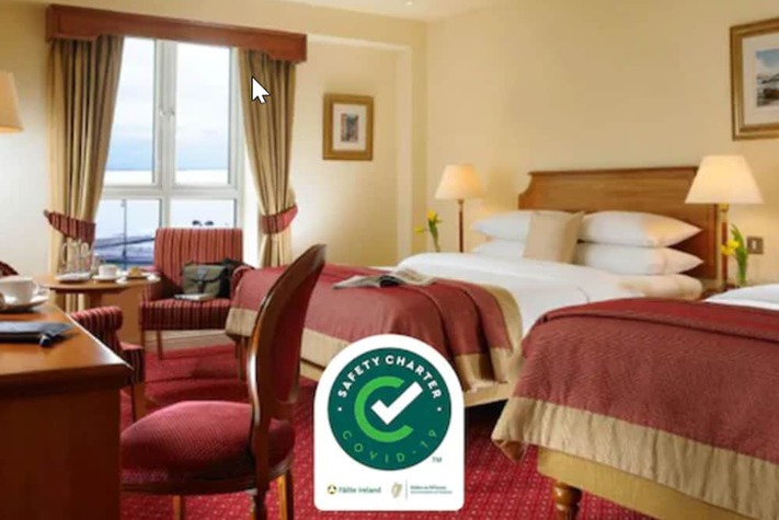 voir les prix pour Galway Bay Hotel
