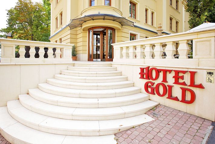 voir les prix pour Gold Hotel Buda