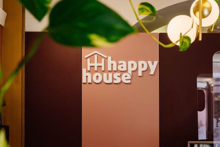 voir les prix pour Happy House