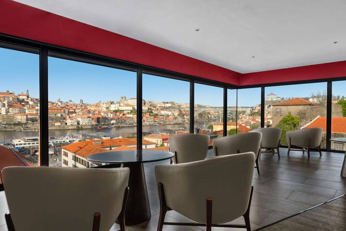voir les prix pour Hilton Porto Gaia