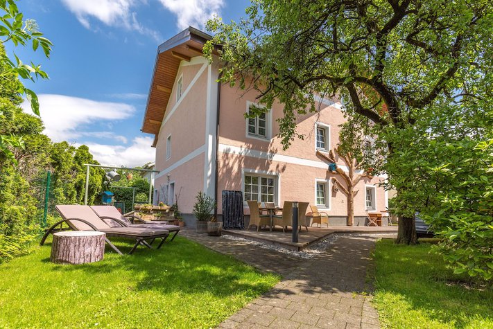 voir les prix pour Holiday Apartments by Das Grüne Hotel zur Post