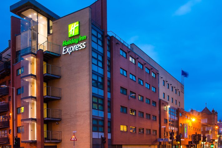 voir les prix pour Holiday Inn Express Glasgow City Centre Riverside