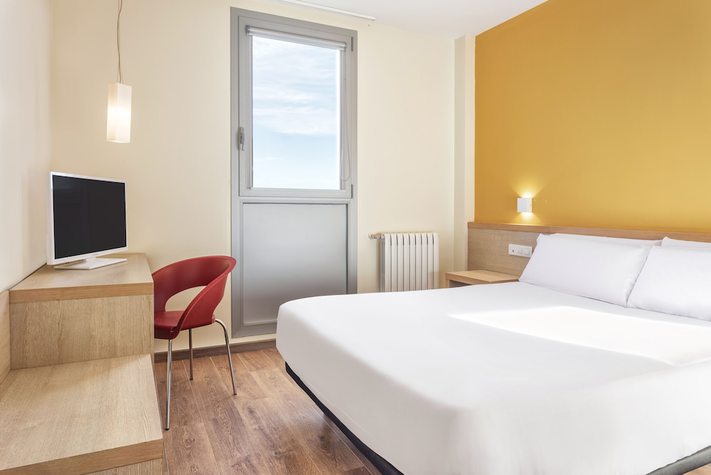voir les prix pour Hotel 280 Zaragoza Inspired by B&B HOTELS