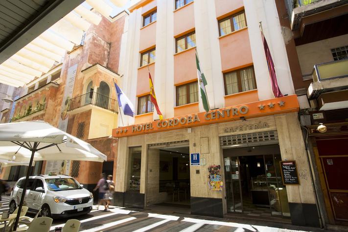 voir les prix pour Hotel Córdoba Centro