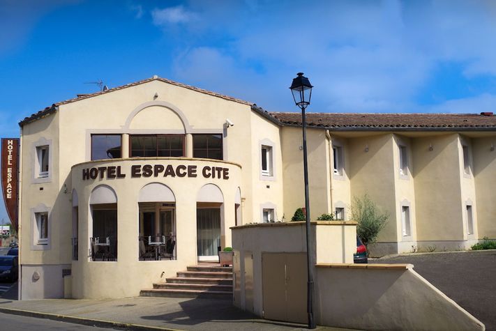 voir les prix pour Hotel Espace Cité