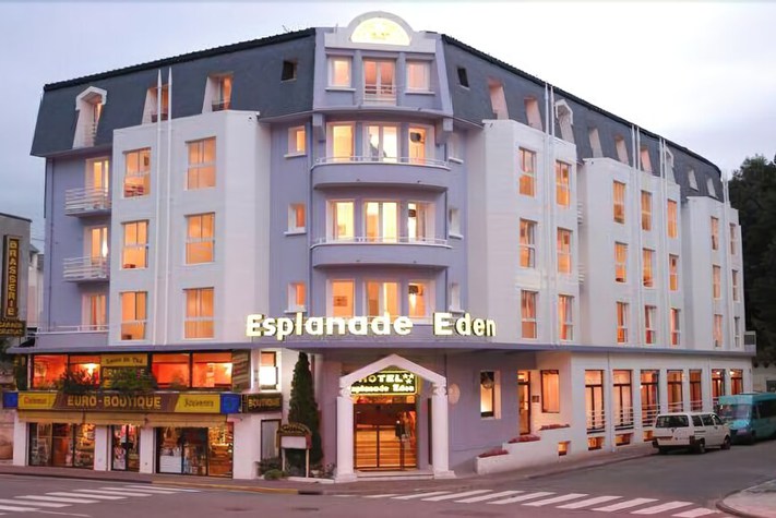voir les prix pour Hotel Esplanade-Eden