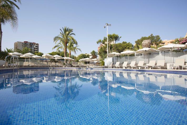 voir les prix pour Hotel Son Matias Beach - Adults Only