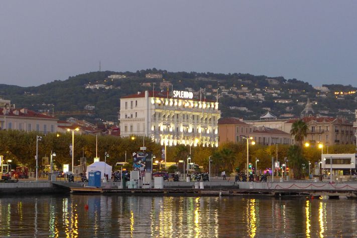 voir les prix pour Hôtel Splendid Cannes