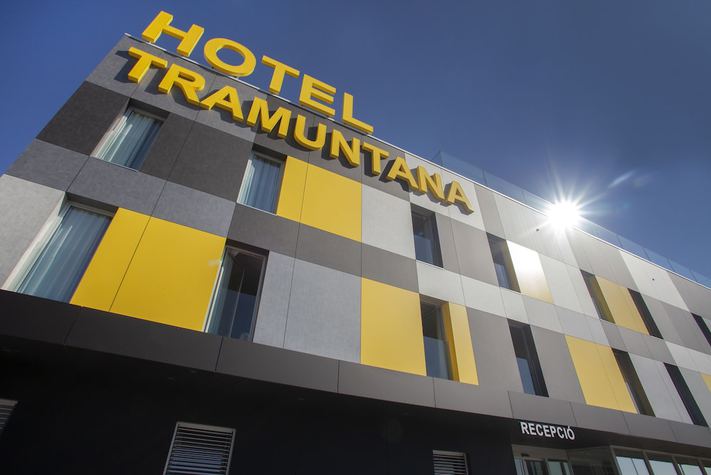 voir les prix pour Hotel Tramuntana