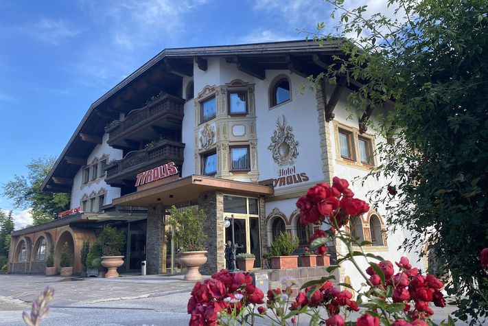 voir les prix pour Hotel Tyrolis