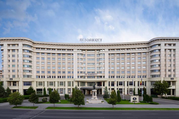 voir les prix pour JW Marriott Bucharest Grand Hotel