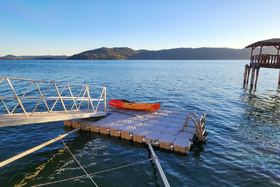 Image de Lakefront Retreat w/ Dock, Paddle Boards & Kayaks!