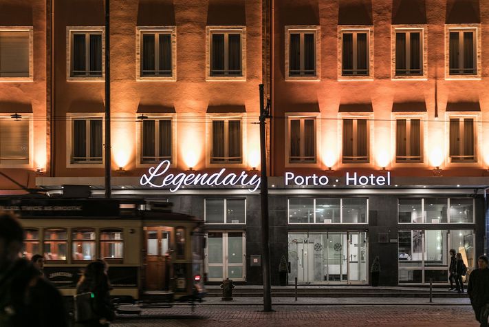 voir les prix pour Legendary Porto Hotel