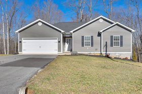 Image de Lovely Scottsville Home, Minutes to Bowling Green