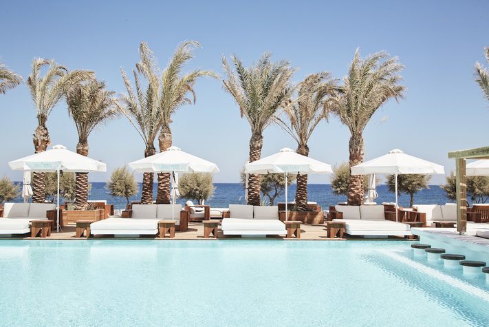 voir les prix pour Nikki Beach Resort & Spa Santorini