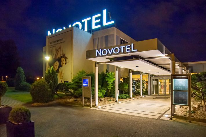 voir les prix pour Novotel Poznan Malta