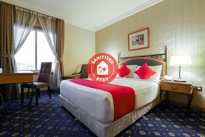 voir les prix pour OYO 328 City Plaza Hotel