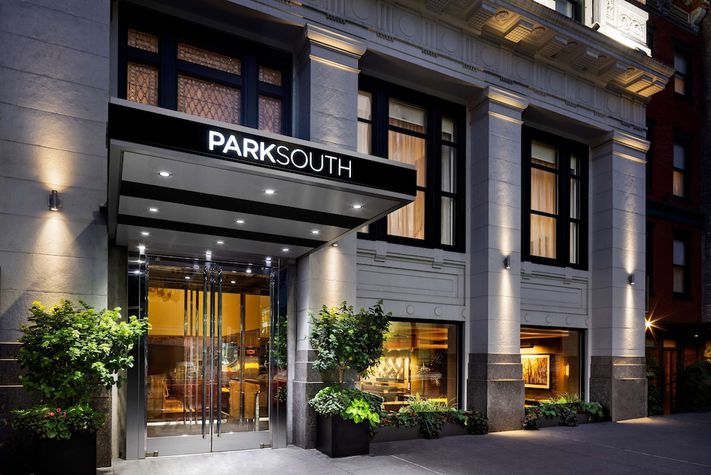 voir les prix pour Park South Hotel