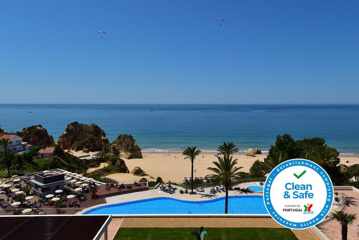 voir les prix pour Pestana Alvor Praia Beach & Golf Hotel