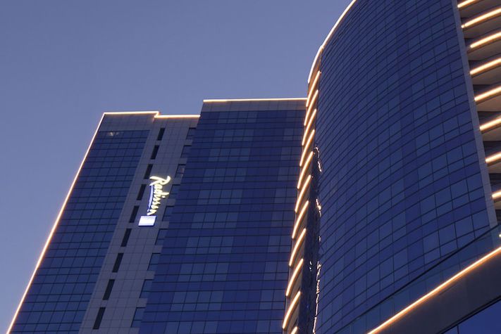 voir les prix pour Radisson Blu Hotel Dubai Waterfront