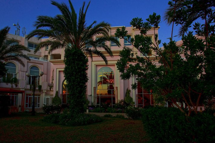 voir les prix pour Regency Tunis Hotel