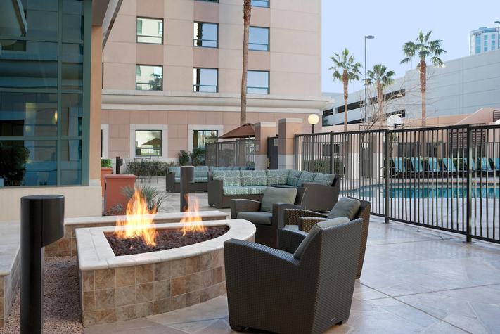 voir les prix pour Residence Inn by Marriott Las Vegas Hughes Center