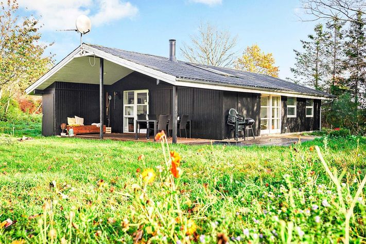 voir les prix pour Serene Holiday Home in Knebel With Terrace