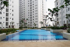 Image de Simply 2BR with Pool View Bassura City Apartment