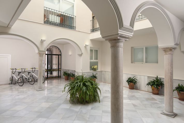 voir les prix pour Suites Sevilla Plaza Apartamentos