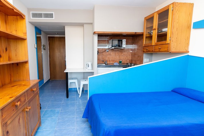 voir les prix pour The BLUE Apartments by Ibiza Feeling