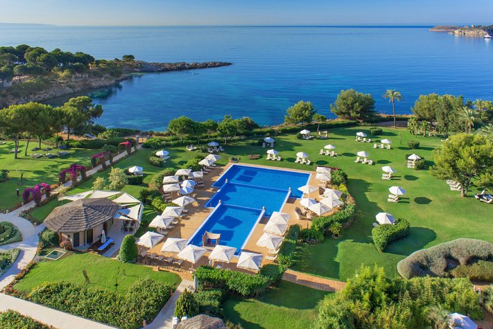 voir les prix pour The St. Regis Mardavall Mallorca Resort