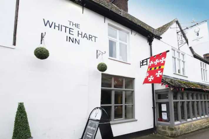 voir les prix pour The White Hart Inn