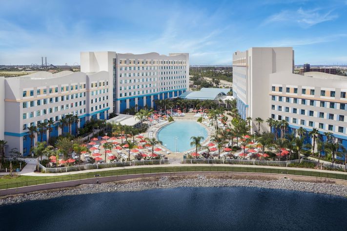 voir les prix pour Universal's Endless Summer Resort - Surfside Inn and Suites
