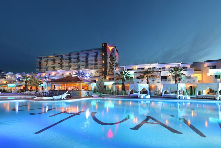 voir les prix pour Ushuaia Ibiza Beach Hotel