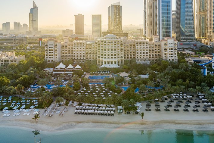 voir les prix pour Westin Dubai Mina Seyahi Beach Resort & Marina